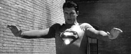 SUPERMAN AND THE MOLE MEN. 150 IMAGES OF THE FILM (SORRY, SPANISH TEXT)