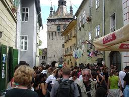 Click here for info, photos and facts on Sighisoara.