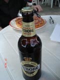 This beer bottle has a ringpull top! Photo taken in a cheap restaurant in Sighisoara. That pizza was the cheapest and the worst pizza I've ever had! lol It costs about 70 pence (1 or $1.20).