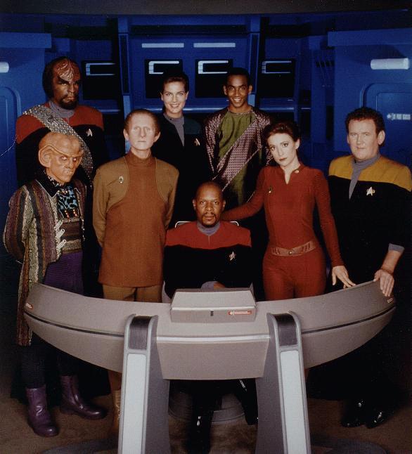 Deep Space Nine cast picture