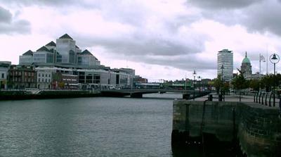 Custom House Quay toward Liffey