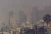 Los Angeles Skyline-Smoggy.jpg (31199 bytes)