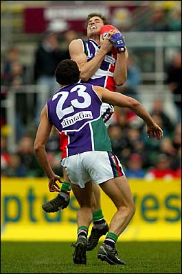 Shane watches McPharlin mark