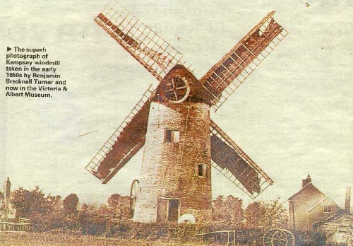 The superb photograph of Kempsey Windmill taken in the early 1850s by Benjamin Brecknell Turner and now in the Victoria and Albert Museum (68Kb)