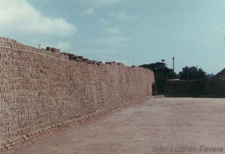 muro de adobitos