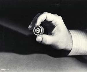 1946 - tiny dry battery that powered the handie-talkie