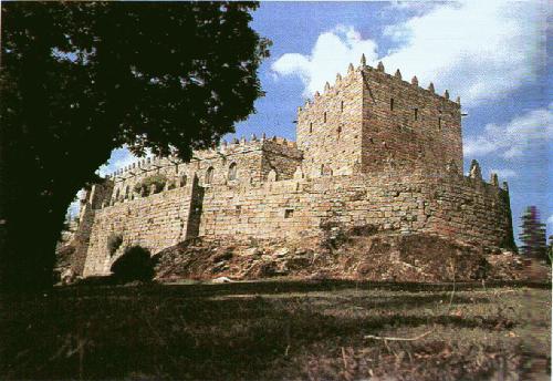 CASTELO (em Soutomaior).jpg (42078 bytes)