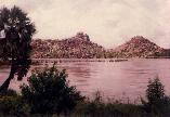 The old stone bridge, the Tungabhadra river