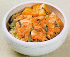 kimchi.jpg (47671 bytes)