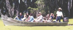 de la Houssaye's Swamp Tours: The Louisiana Experience 