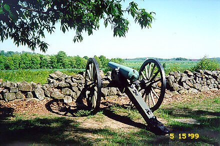 Confederate Cannon on Seminary Ridge