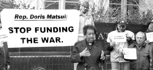 1/5/07 press conference demanding Doris Matsui vote against war funding