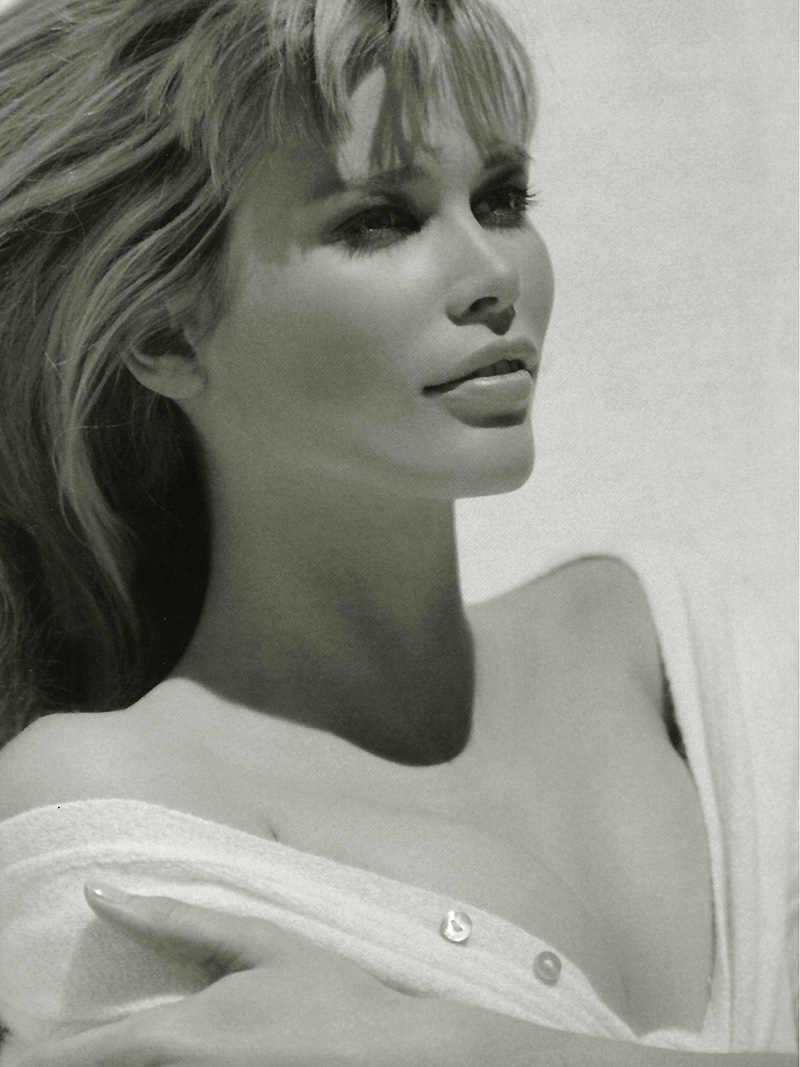 Claudia Schiffer, go back to first pics.