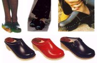 Black clogs from the ClogPage icon