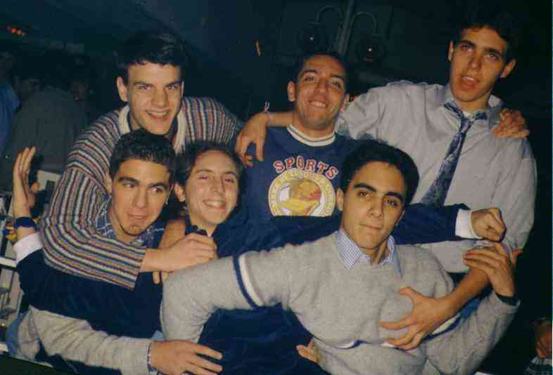 Toms, Javier, Ezequiel, Davd, Juan Pablo y Lucas.