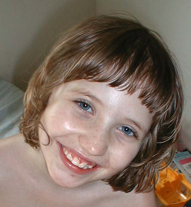 Another big smile from Kate, who smiles every twentieth picture, May 8, 2000