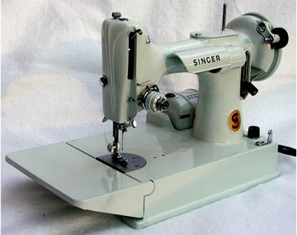 White Singer 221 Featherweight