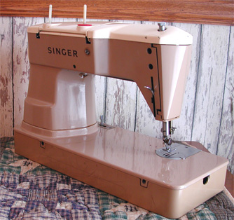 Singer 401A Sewing Machine