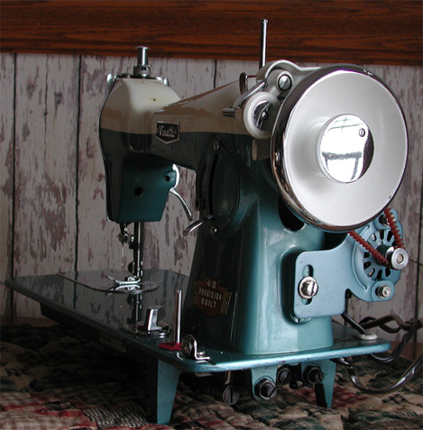 Visetti Sewing Machine