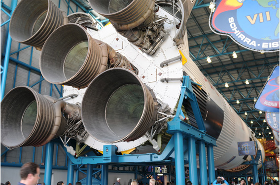 Apollo/Saturn V Center