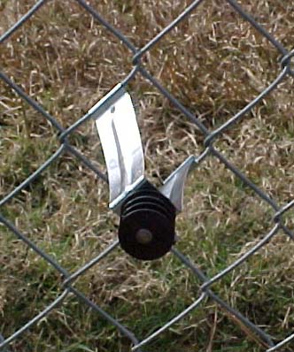 chainlinkfenceinsulator.jpg (40445 bytes)