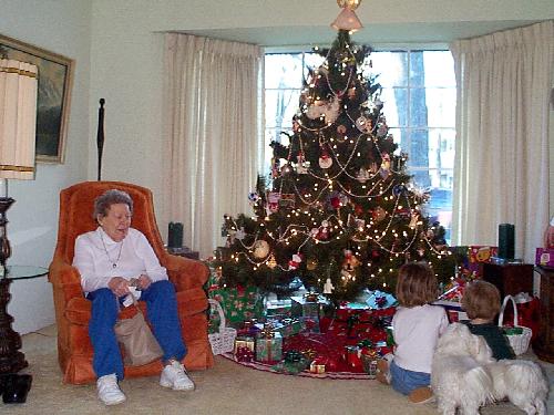 Great Grandma Donie and the girls