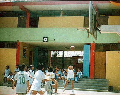 Basket Femenino durante las Olimpiadas Octubrinas (1987)