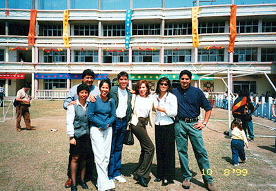 Durante la Fecha Central del 75 Aniversario del colegio (1999)