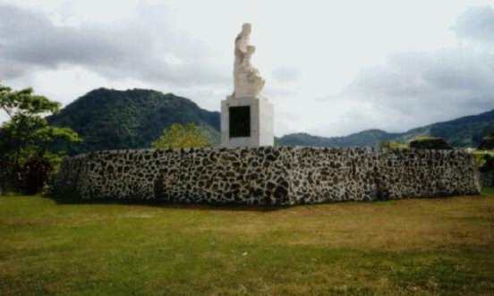 Iglesia & Statue of  Luis Muoz Rivera