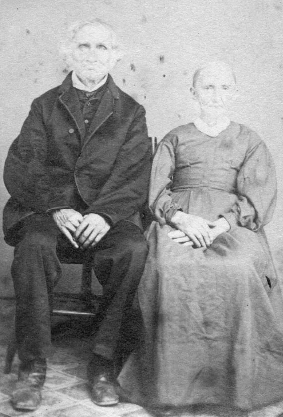 oldcouple.jpg (72434 bytes)