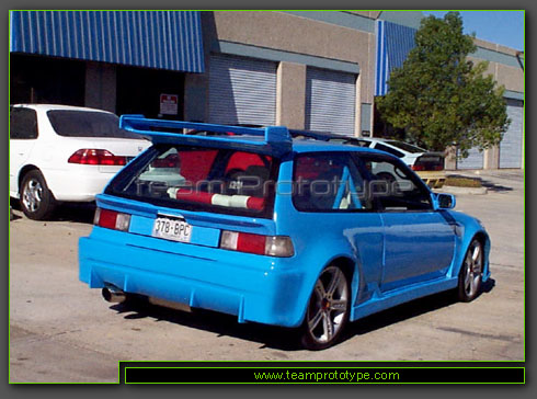 Rear view picture of honda civic