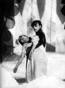 caligari3.jpg (30133 bytes)