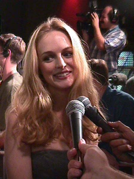 BabeStop - World's Largest Babe Site - heather_graham021.jpg