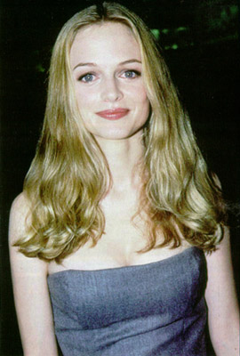 BabeStop - World's Largest Babe Site - heather_graham103.jpg