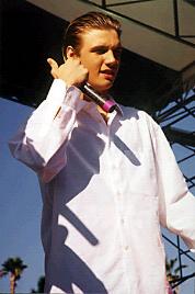 Nick Carter Performing Onstage (Outside pic)