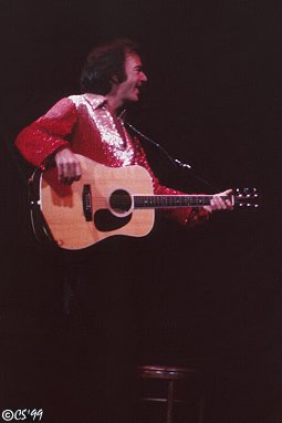 Neil Diamond in Chicago, Dec 1983 (c) Cindy Shunko