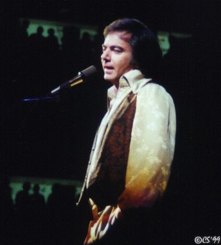 Neil Diamond in Chicago 1978 (c) Cindy Shunko