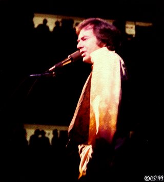 Neil Diamond in Chicago 1978 (c) Cindy Shunko