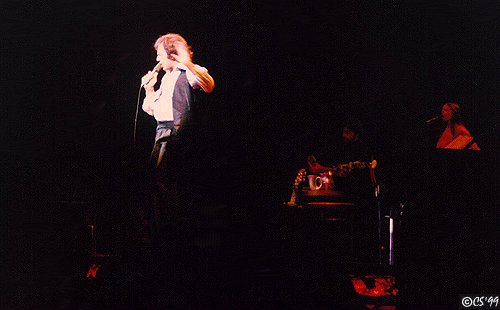 Neil Diamond in Chicago 1978 (c) Cindy Shunko