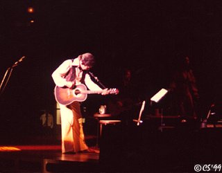 Neil Diamond in Chicago 1978 (c) Cindy Shunko