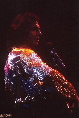 Neil Diamond 1982 (c) Cindy Shunko