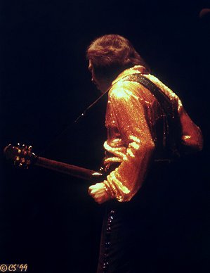 Neil Diamond 1982 (c) Cindy Shunko