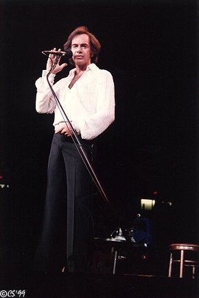 Neil Diamond in Chicago 1982 (c) Cindy Shunko