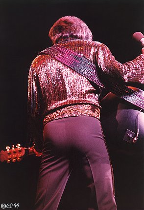 Neil Diamond in Detroit 1983 (c) Cindy Shunko