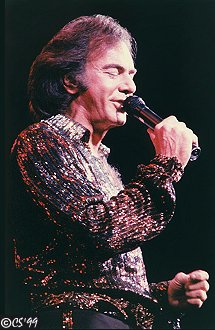 Neil Diamond in Detroit 1983 (c) Cindy Shunko