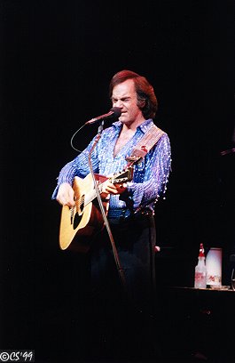 Neil Diamond 1984 (c) Cindy Shunko