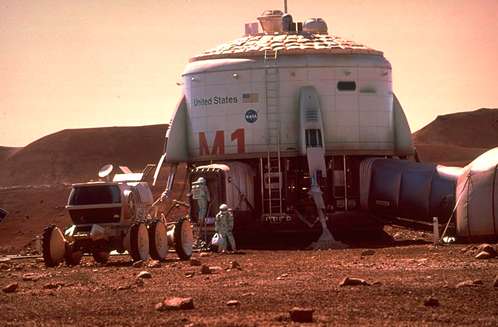 Mars Lander, astronauts and an accurate Mars Rover