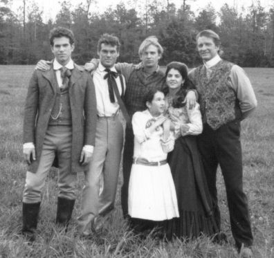 Legacy Cast - Black and White