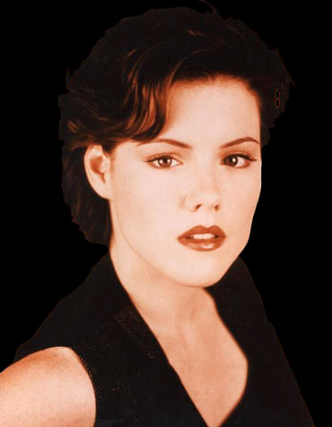 Kathleen Robertson - click for larger picture