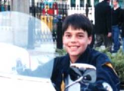 COLIN IN FRONT OF THE WHITE HOUSE